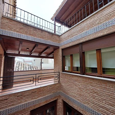 Toledoaloja - Estudio En Toledo Esterno foto
