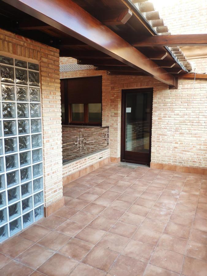 Toledoaloja - Estudio En Toledo Esterno foto